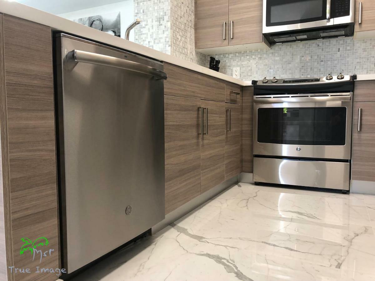 Yacht Club At Aventura 2 Bed 2 Bath Luxurius Cozy Brand New Daire Dış mekan fotoğraf