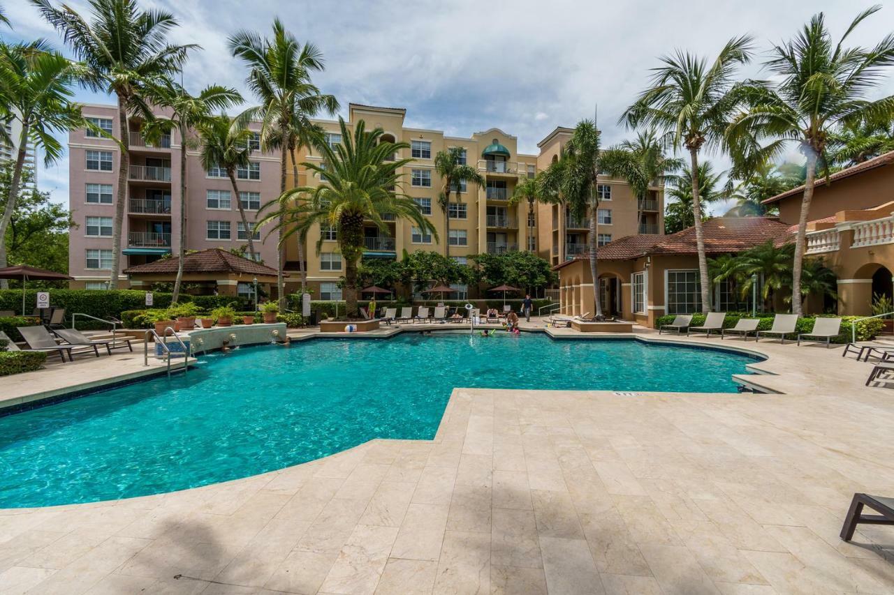 Yacht Club At Aventura 2 Bed 2 Bath Luxurius Cozy Brand New Daire Dış mekan fotoğraf
